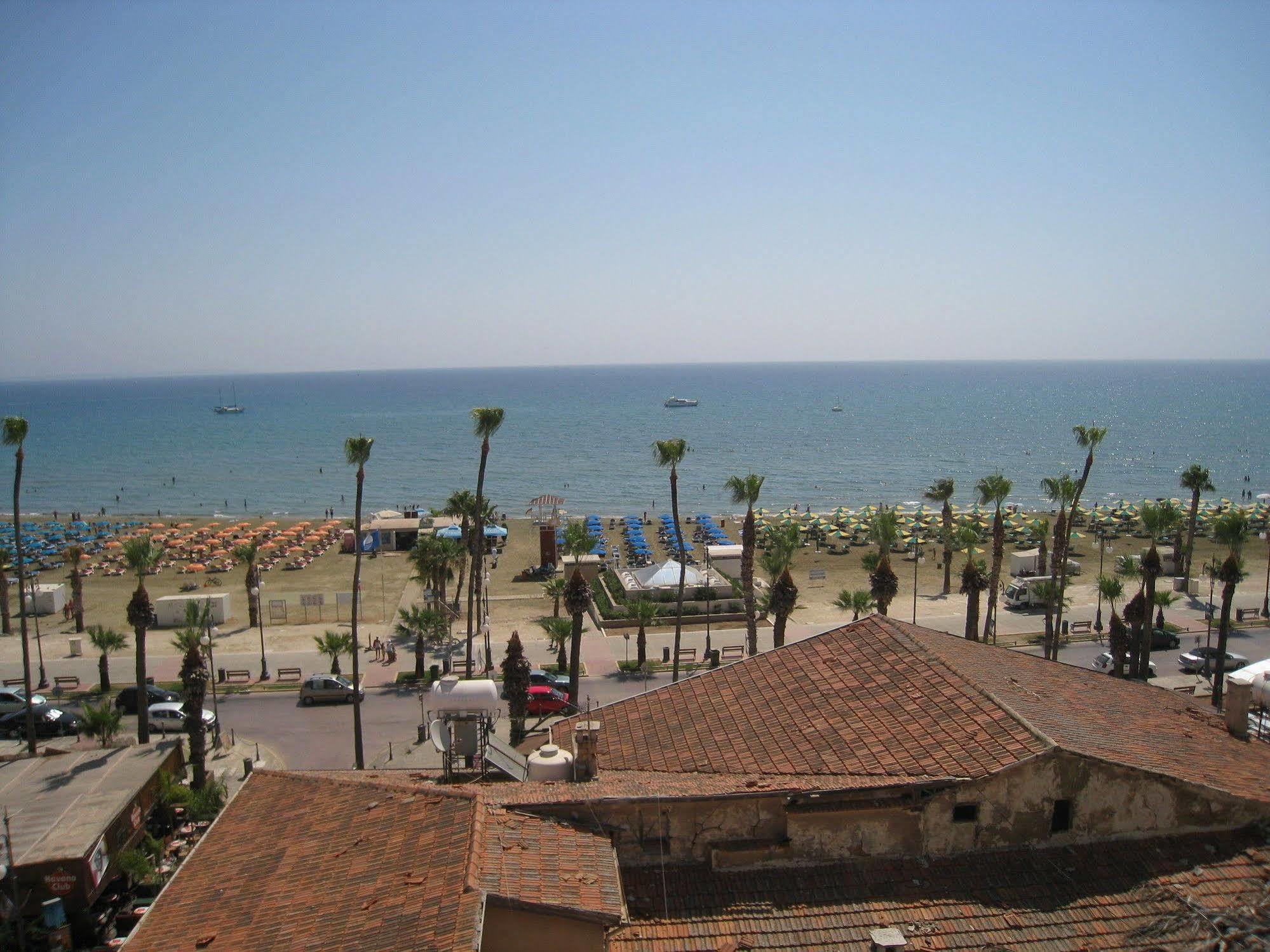 Palm Sea Beach Hotel Apartments Lárnaka Kültér fotó